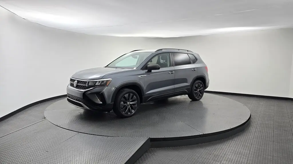 2022 VOLKSWAGEN TAOS S photo 1