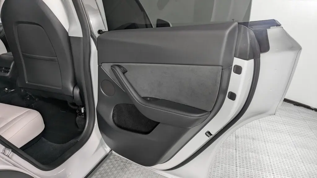 Florida Fine Cars - Used TESLA MODEL Y 2023 ORLANDO LONG RANGE
