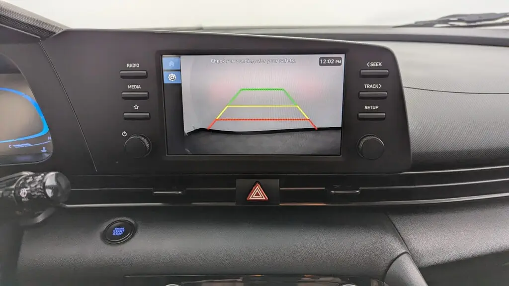 2025 HYUNDAI ELANTRA SEL SPORT photo 25