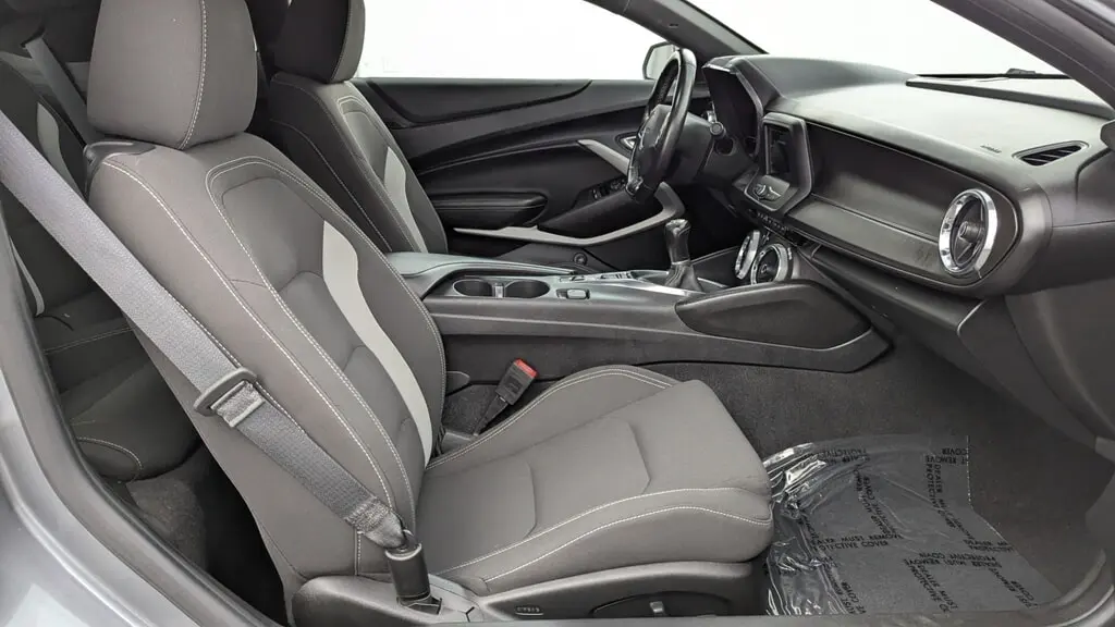 2019 CHEVROLET CAMARO 1LT photo 16