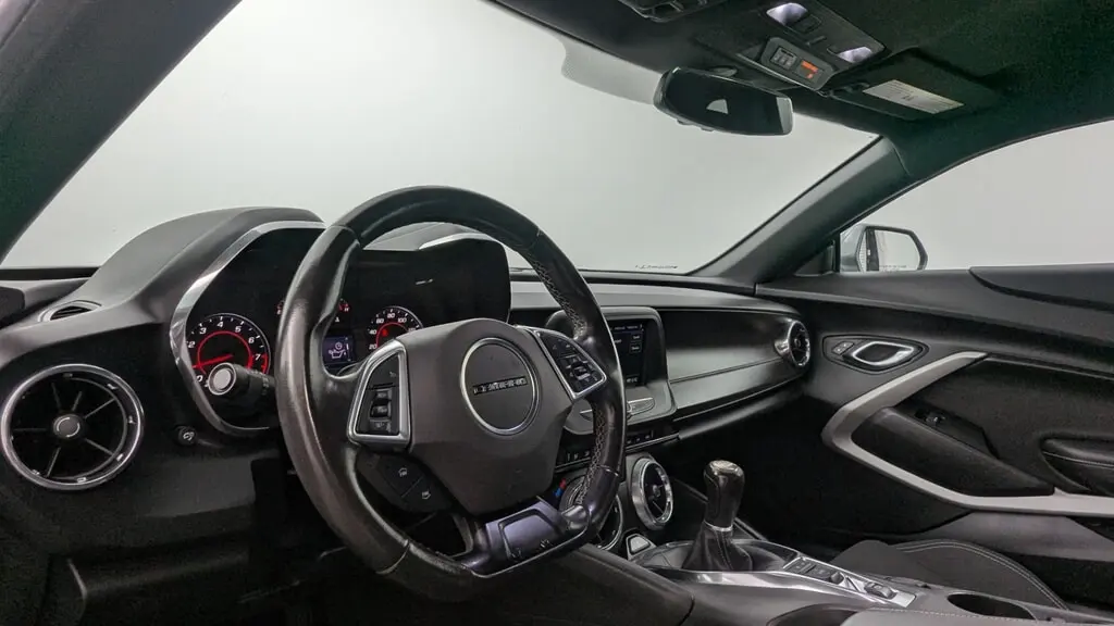2019 CHEVROLET CAMARO 1LT photo 18