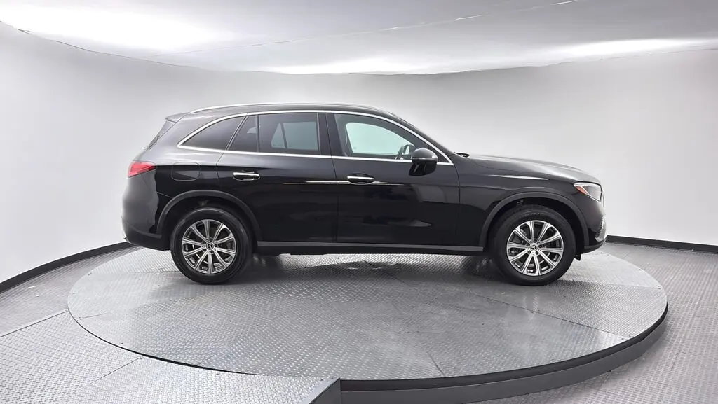 Florida Fine Cars - Used MERCEDES-BENZ GLC 2024 WEST PALM GLC 300
