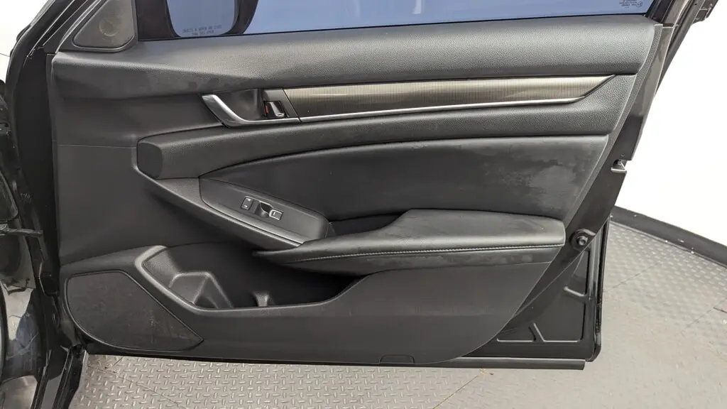 2021 HONDA ACCORD SPORT SE photo 22
