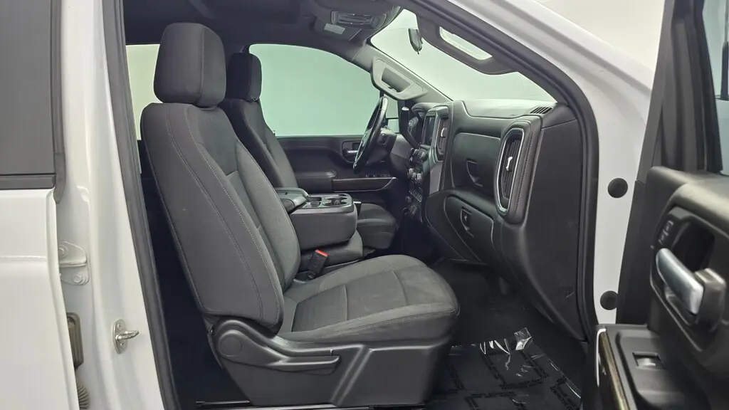 2023 CHEVROLET SILVERADO 2500HD LT photo 21