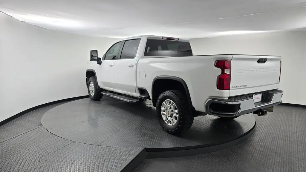 2023 CHEVROLET SILVERADO 2500HD LT photo 7