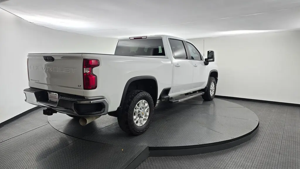 2023 CHEVROLET SILVERADO 2500HD LT photo 10