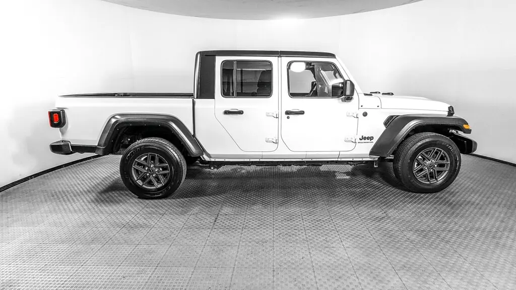 Florida Fine Cars - Used JEEP GLADIATOR 2025 ORLANDO SPORT S