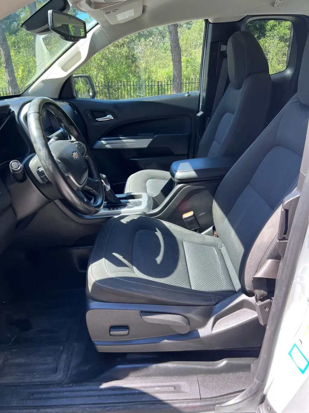 2022 CHEVROLET COLORADO 2WD LT photo 10