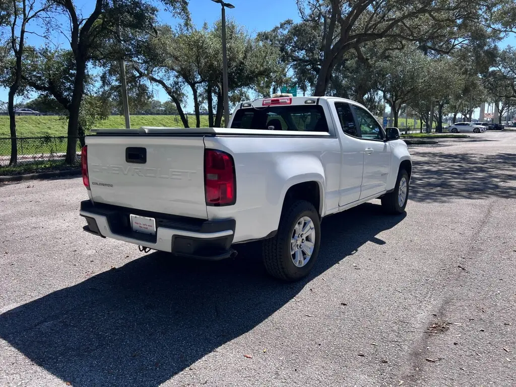 2022 CHEVROLET COLORADO 2WD LT photo 5