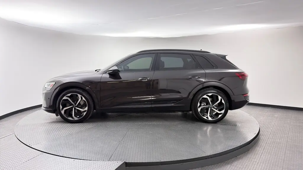 Florida Fine Cars - Used AUDI Q8 E-TRON 2024 WEST PALM PREMIUM PLUS