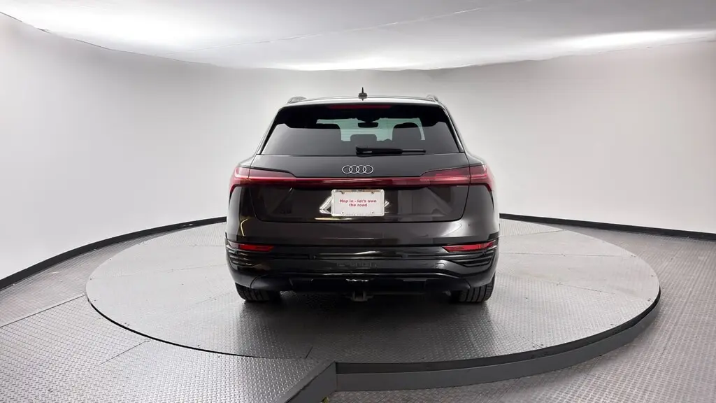 Florida Fine Cars - Used AUDI Q8 E-TRON 2024 WEST PALM PREMIUM PLUS