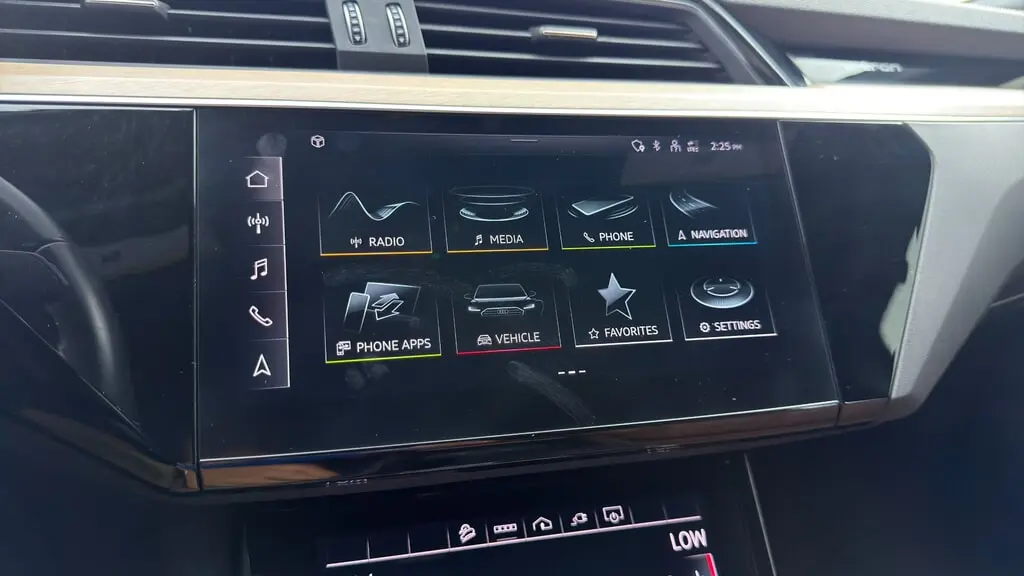 Florida Fine Cars - Used AUDI Q8 E-TRON 2024 WEST PALM PREMIUM PLUS