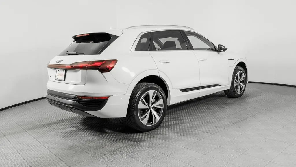 Florida Fine Cars - Used AUDI Q8 E-TRON 2024 ORLANDO PREMIUM PLUS