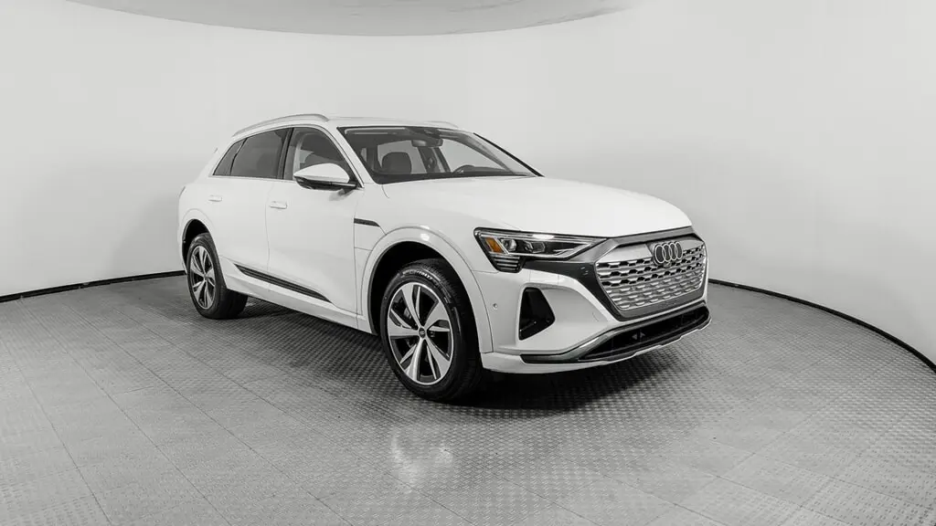 Florida Fine Cars - Used AUDI Q8 E-TRON 2024 ORLANDO PREMIUM PLUS