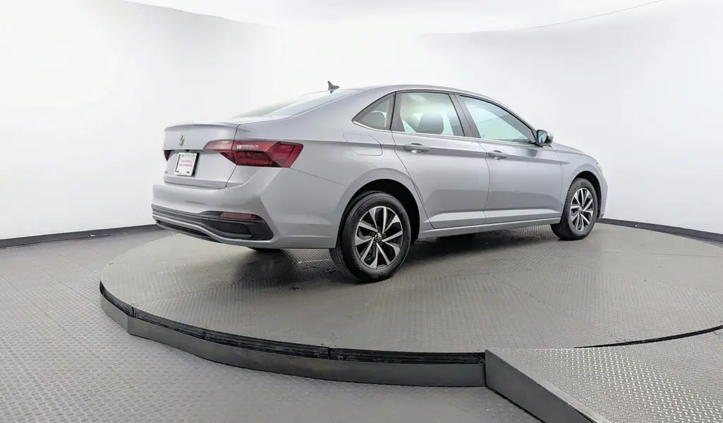 2024 VOLKSWAGEN JETTA S photo 7