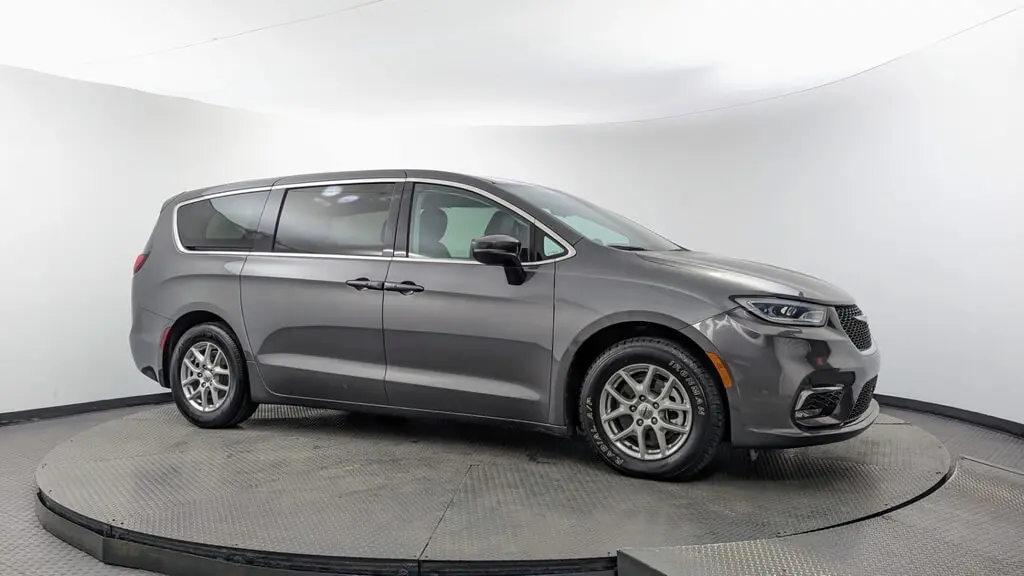 Florida Fine Cars - Used CHRYSLER PACIFICA 2023 MARGATE TOURING L