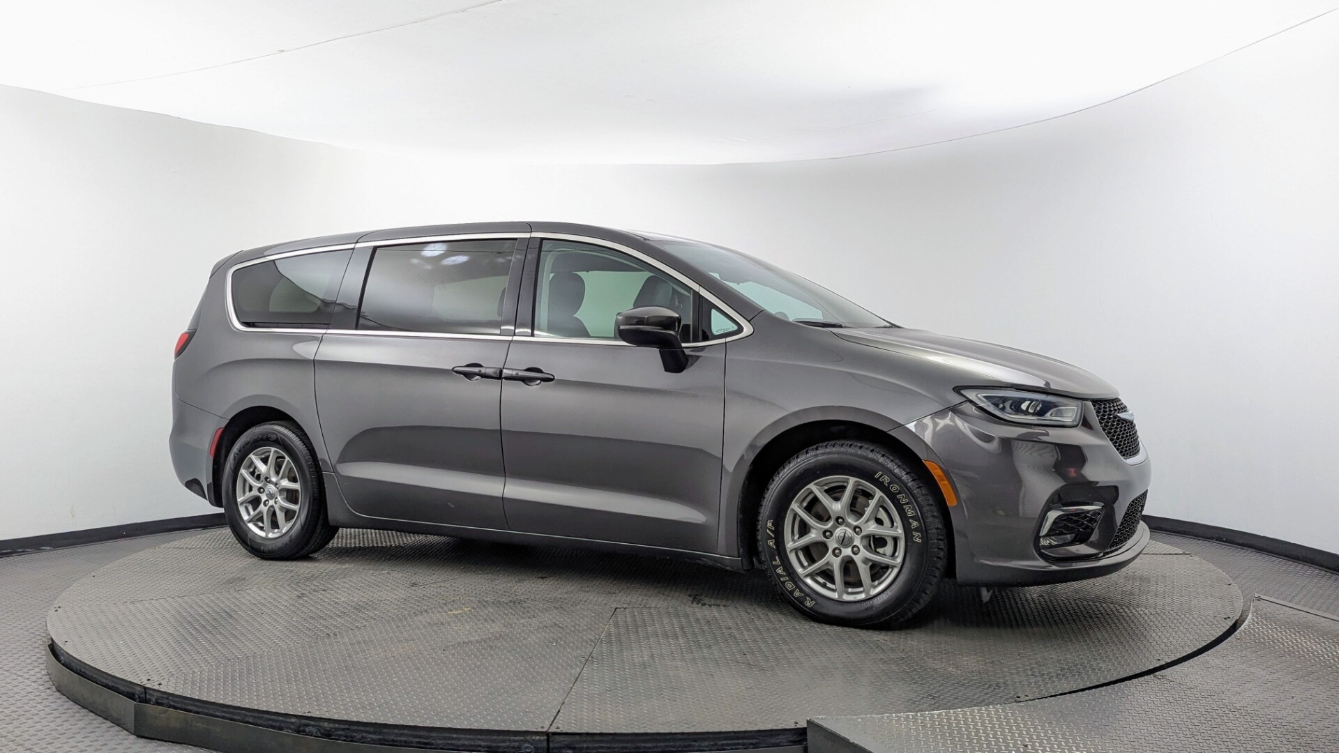Florida Fine Cars - Used vehicle - MINIVAN CHRYSLER PACIFICA 2023