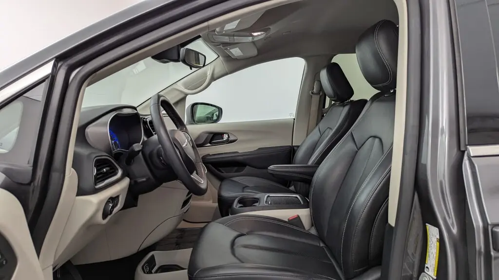 Florida Fine Cars - Used CHRYSLER PACIFICA 2023 MARGATE TOURING L