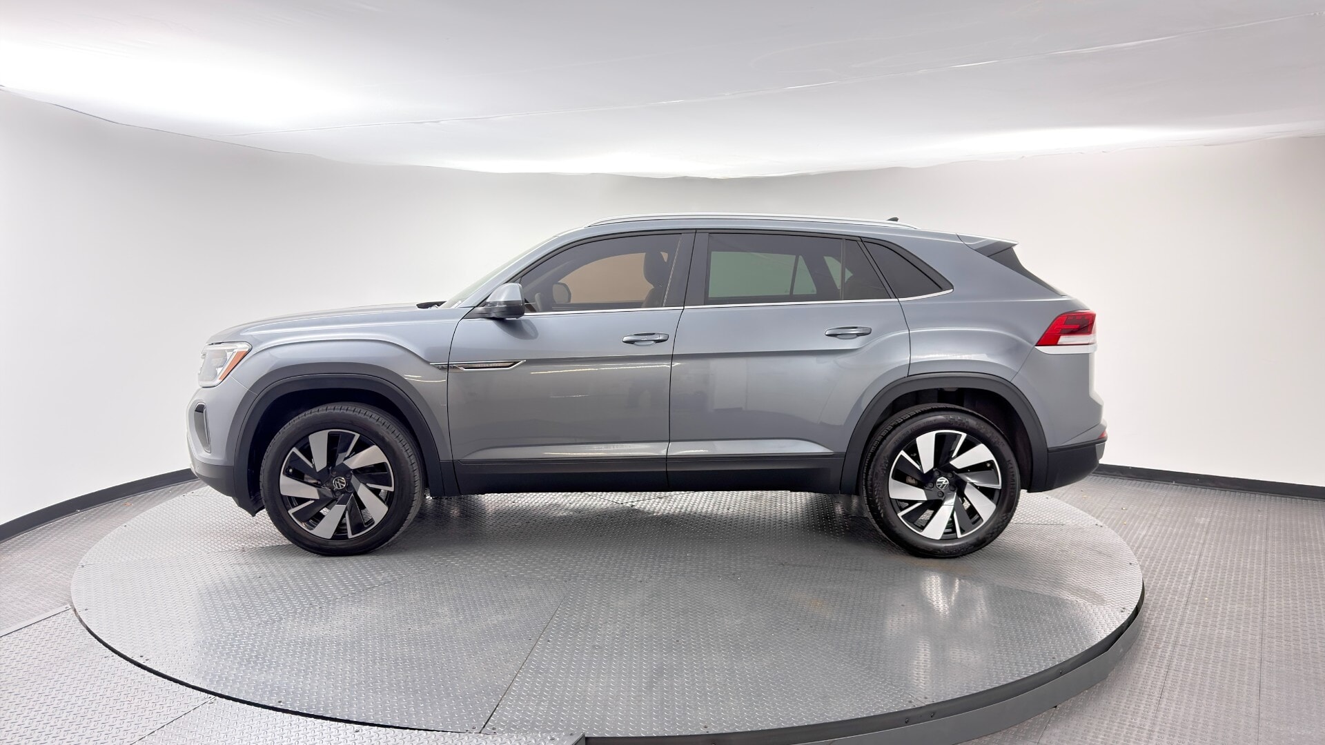 Florida Fine Cars - Used vehicle - SUV VOLKSWAGEN ATLAS CROSS SPORT 2024