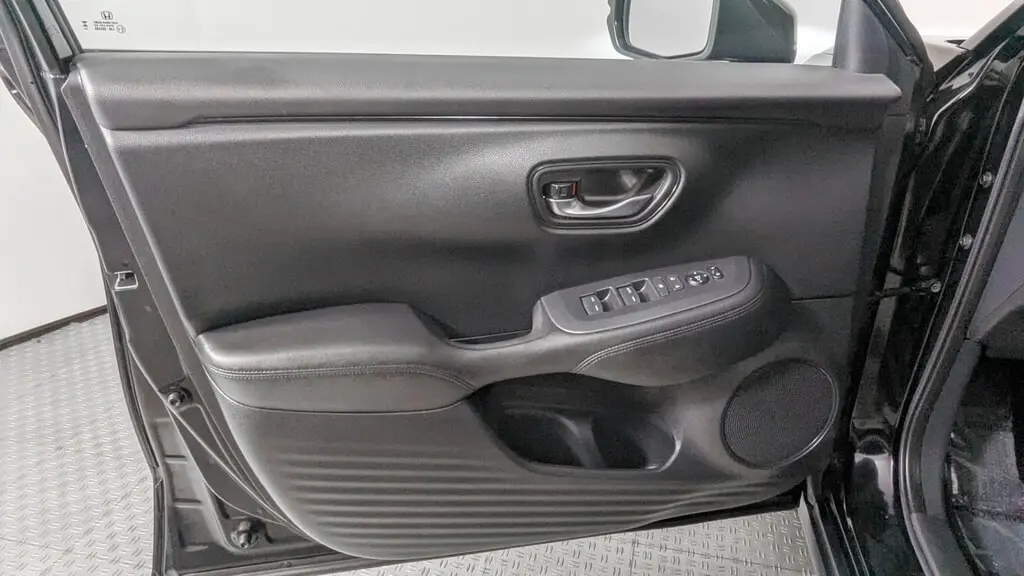 Florida Fine Cars - Used HONDA HR-V 2024 ORLANDO LX
