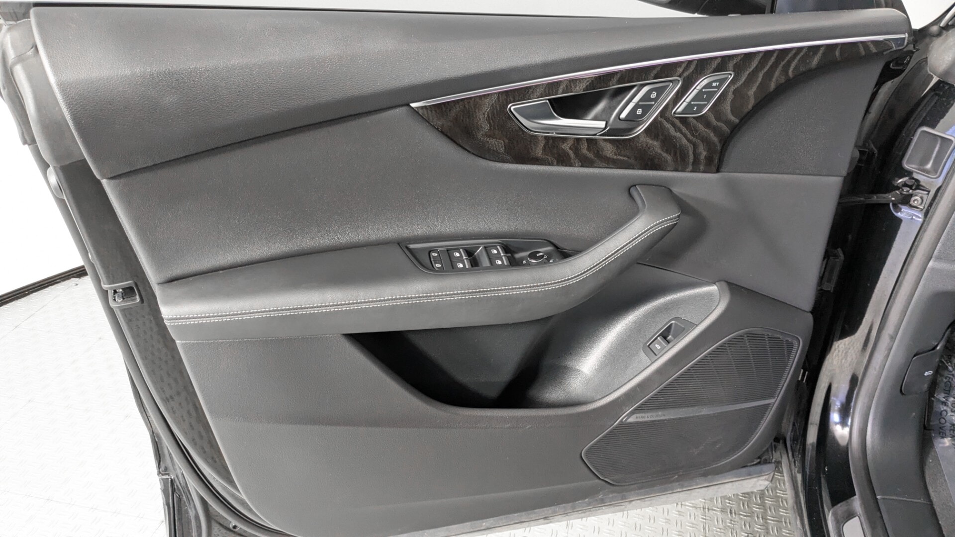 Florida Fine Cars - Used vehicle - SUV AUDI Q8 2023