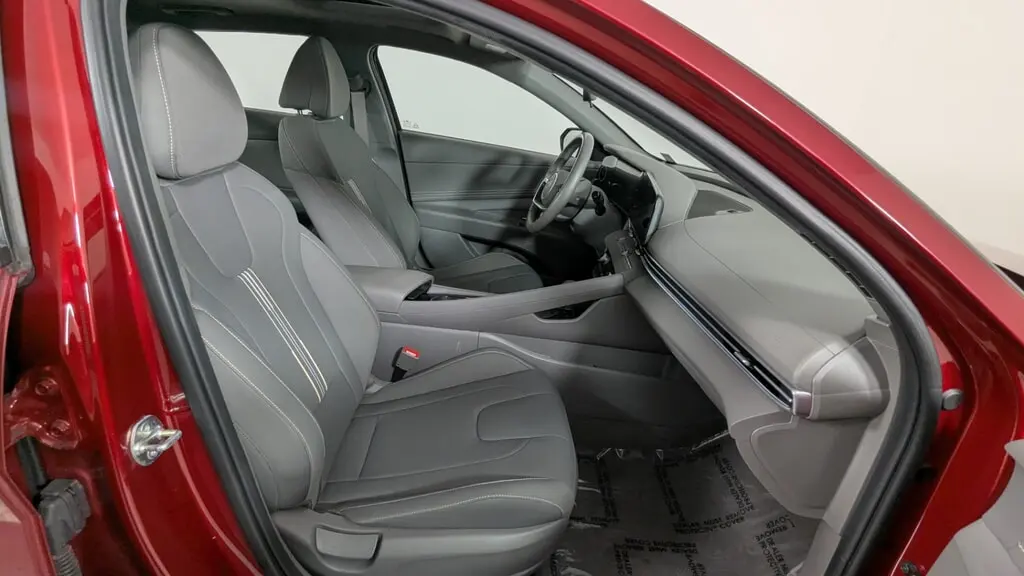 Florida Fine Cars - Used HYUNDAI ELANTRA 2025 ORLANDO SEL CONVENIENCE