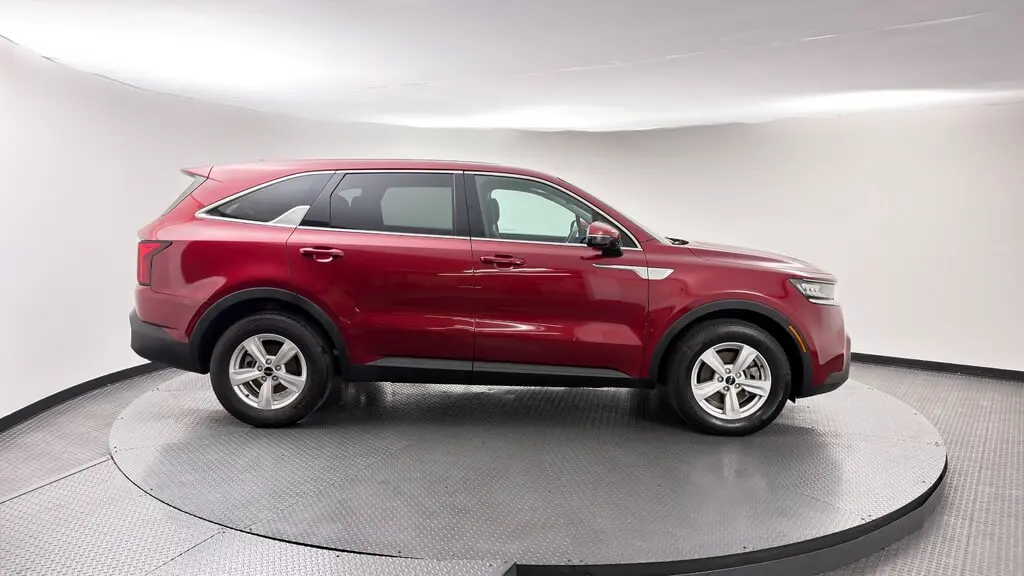 2022 KIA SORENTO LX photo 8