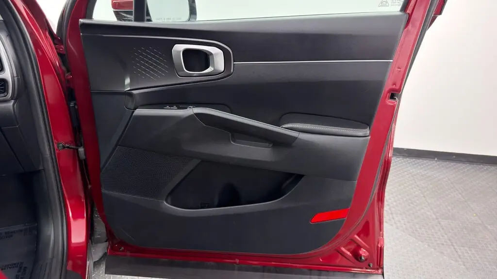 2022 KIA SORENTO LX photo 22