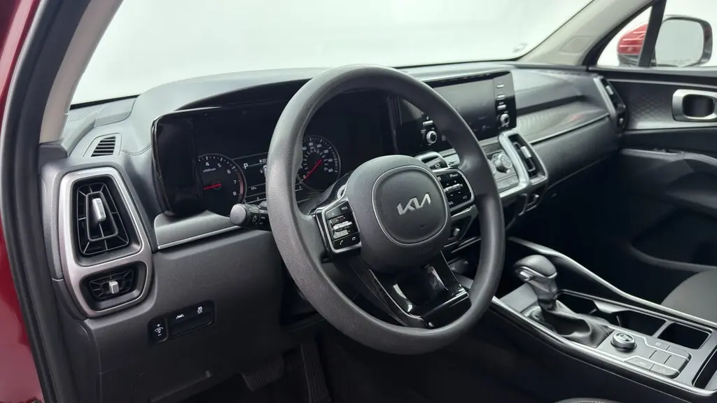 2022 KIA SORENTO LX photo 23