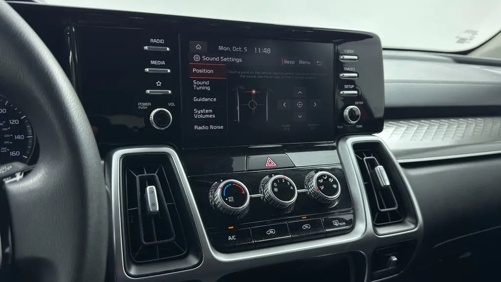 2022 KIA SORENTO LX photo 32