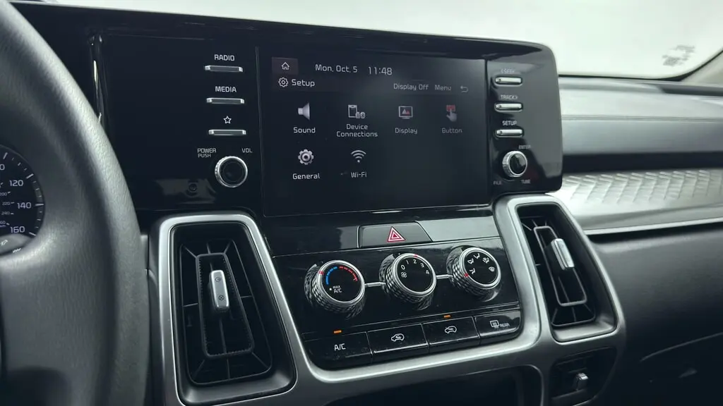 2022 KIA SORENTO LX photo 34