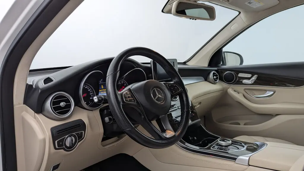 2019 MERCEDES-BENZ GLC GLC 300 photo 23