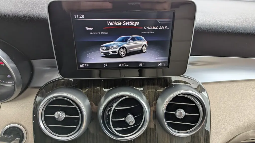 2019 MERCEDES-BENZ GLC GLC 300 photo 27