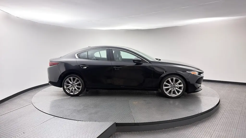 2019 MAZDA MAZDA3 W/PREFERRED PKG photo 8