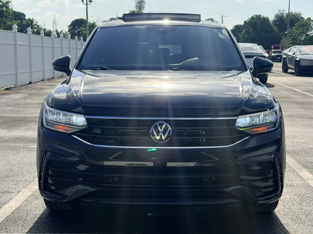 Florida Fine Cars - Used VOLKSWAGEN TIGUAN 2022 MIAMI SE R-LINE BLACK