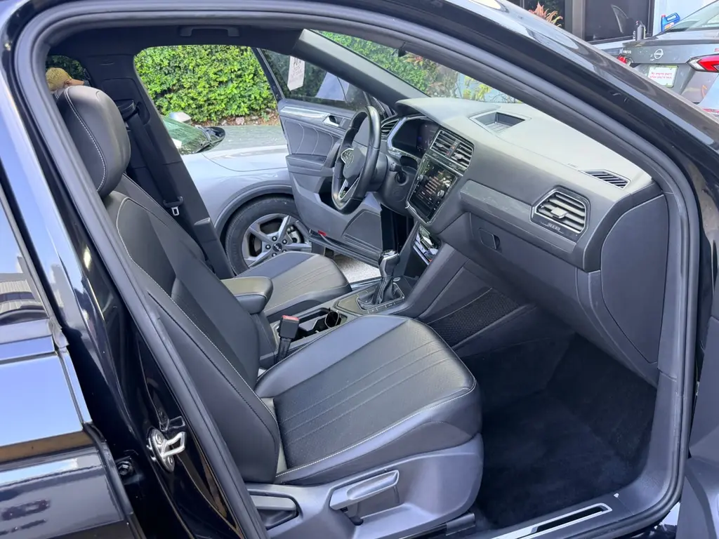 Florida Fine Cars - Used VOLKSWAGEN TIGUAN 2022 MIAMI SE R-LINE BLACK