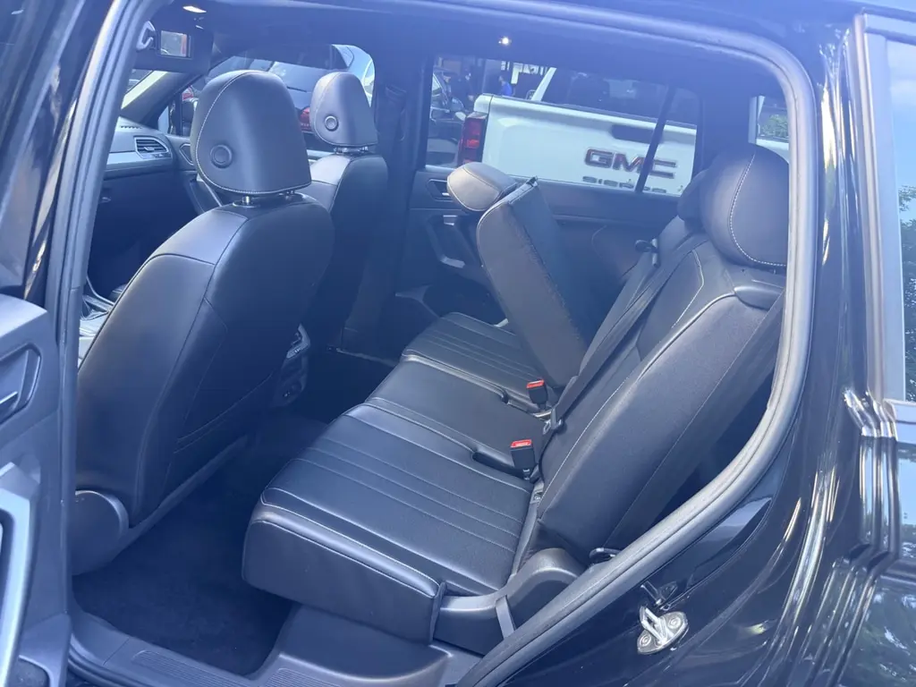 Florida Fine Cars - Used VOLKSWAGEN TIGUAN 2022 MIAMI SE R-LINE BLACK