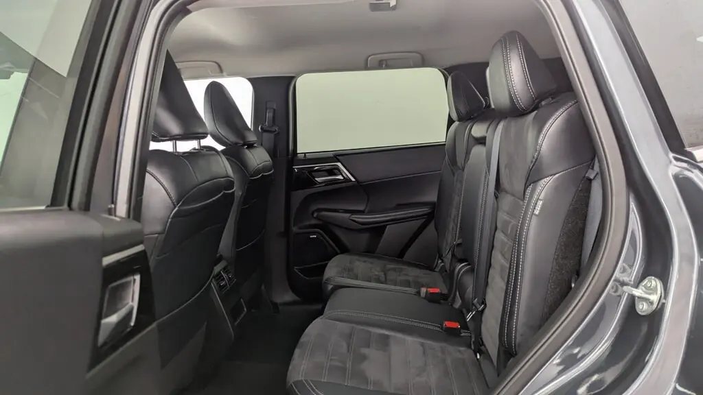 Florida Fine Cars - Used MITSUBISHI OUTLANDER 2025 MIAMI SE