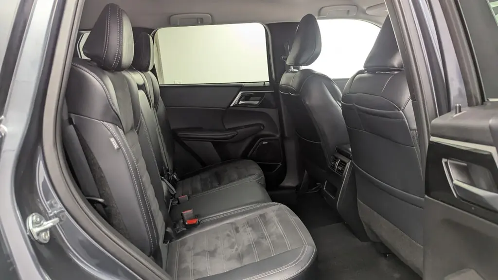 Florida Fine Cars - Used MITSUBISHI OUTLANDER 2025 MIAMI SE