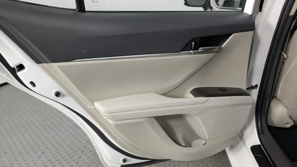 Florida Fine Cars - Used TOYOTA CAMRY 2022 ORLANDO HYBRID LE