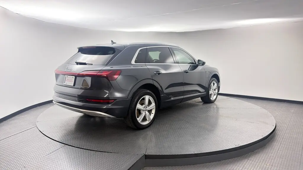Florida Fine Cars - Used AUDI E-TRON 2019 WEST PALM PREMIUM PLUS