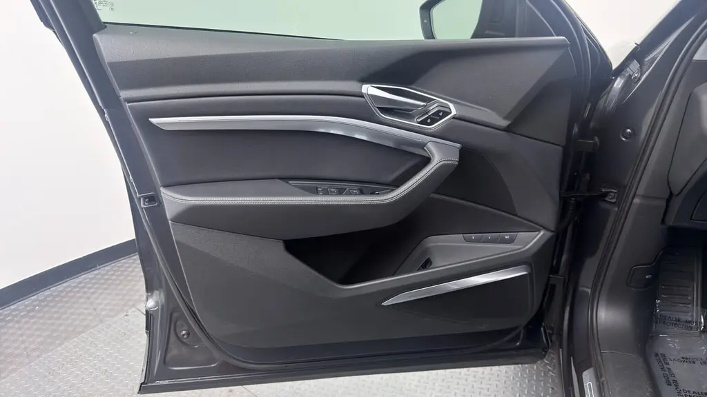 Florida Fine Cars - Used AUDI E-TRON 2019 WEST PALM PREMIUM PLUS