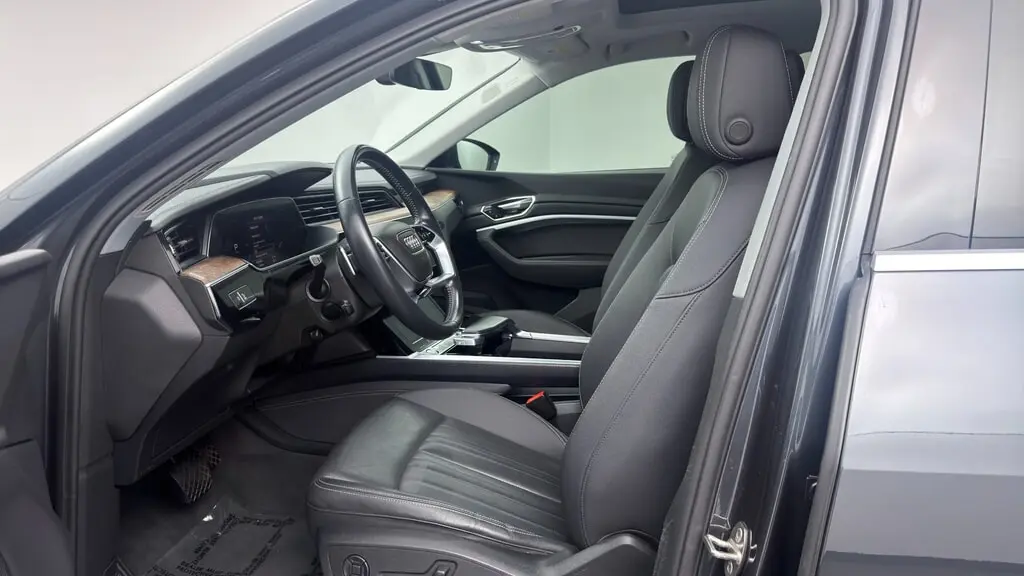Florida Fine Cars - Used AUDI E-TRON 2019 WEST PALM PREMIUM PLUS