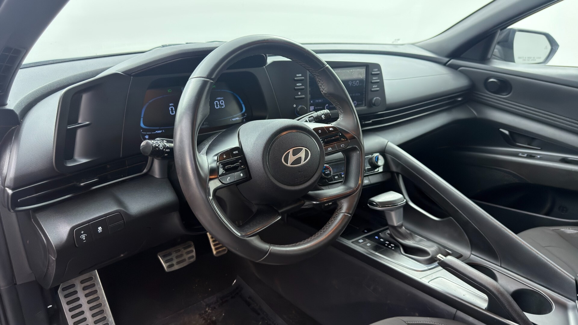 Florida Fine Cars - Used vehicle - SEDAN HYUNDAI ELANTRA 2025
