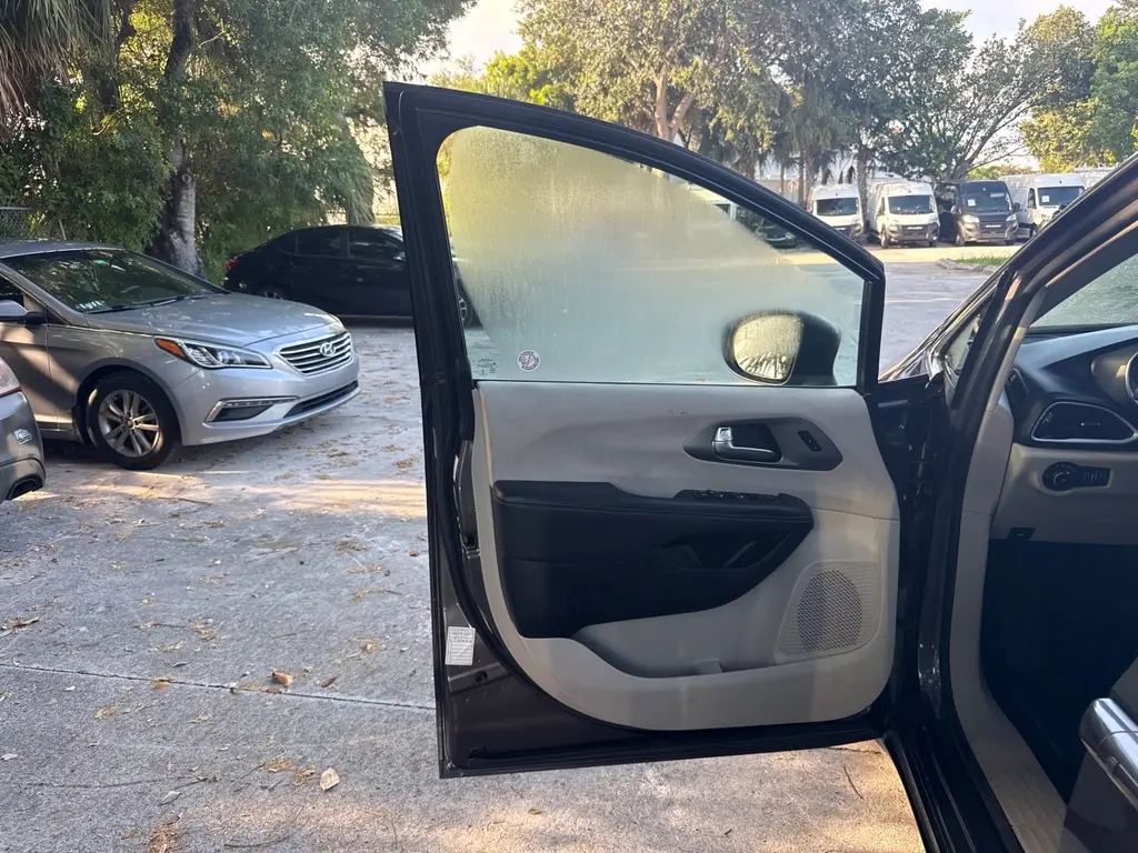 Florida Fine Cars - Used CHRYSLER PACIFICA 2023 WEST PALM TOURING L