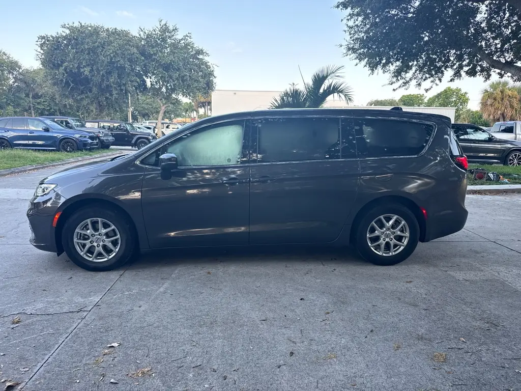 Florida Fine Cars - Used CHRYSLER PACIFICA 2023 WEST PALM TOURING L