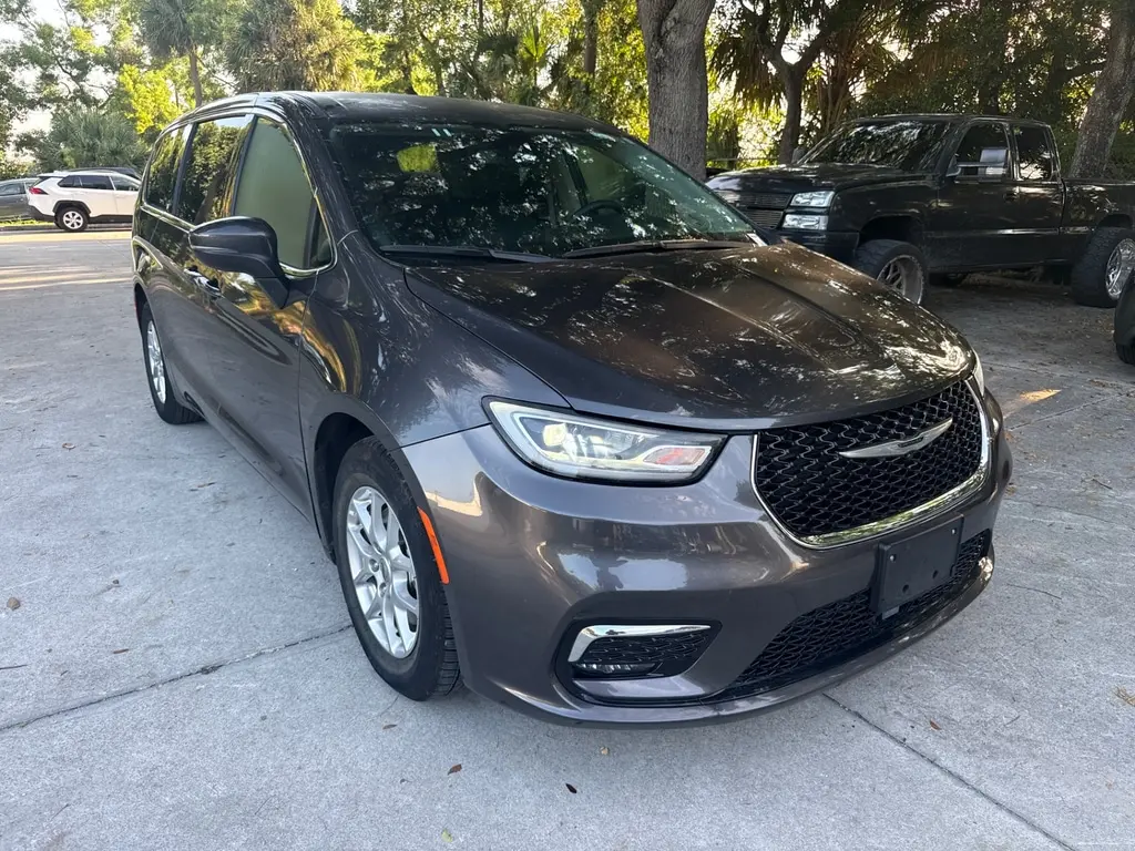 Florida Fine Cars - Used CHRYSLER PACIFICA 2023 WEST PALM TOURING L