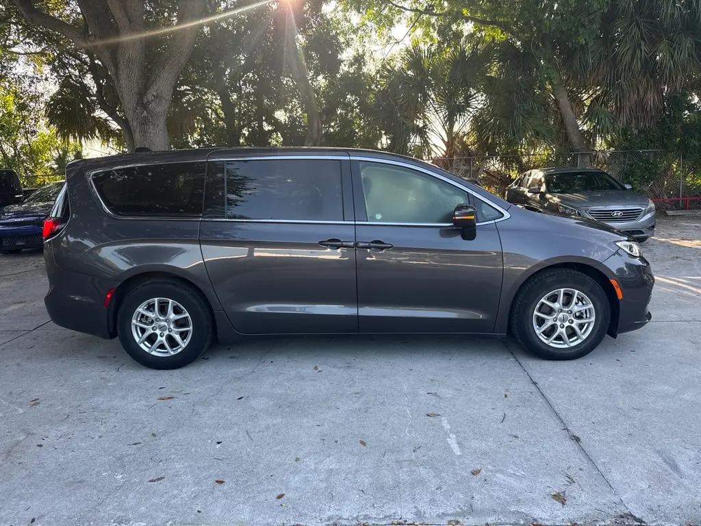 Florida Fine Cars - Used CHRYSLER PACIFICA 2023 WEST PALM TOURING L
