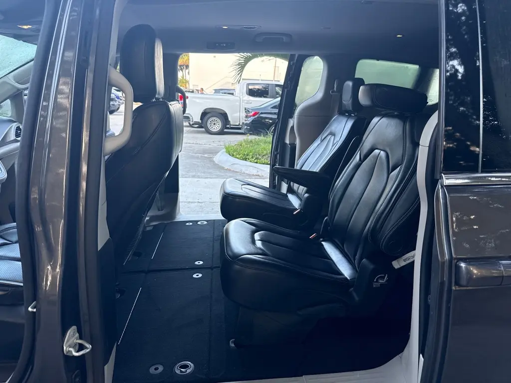 Florida Fine Cars - Used CHRYSLER PACIFICA 2023 WEST PALM TOURING L
