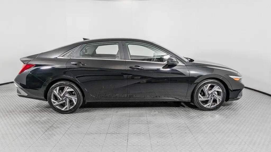 Florida Fine Cars - Used HYUNDAI ELANTRA 2025 ORLANDO SEL CONVENIENCE